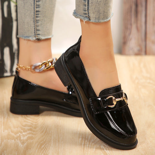 Damen Lackleder-Plateau-Loafer mit goldener Horsebit-Detail und niedrigem Blockabsatz Shop Nory