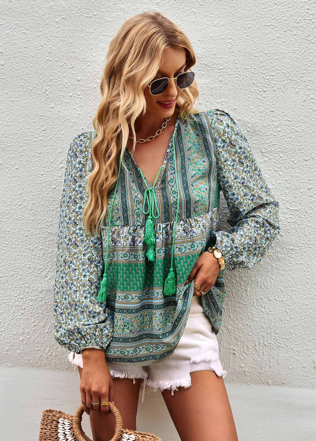 Damen nan lockere Boho-Tunika-Bluse mit V-Ausschnitt, Quasten-Tie und gerafften Ballonärmeln Shop Nory