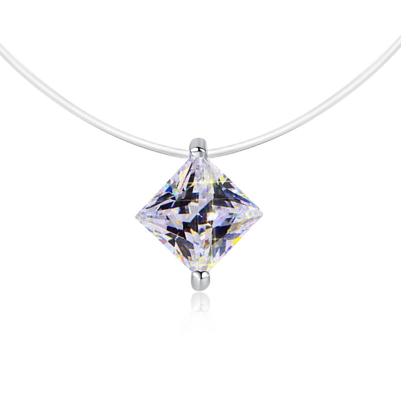 Damen Halskette mit diamantförmigem Kristallanhänger und goldfarbener Halterung Shop Nory