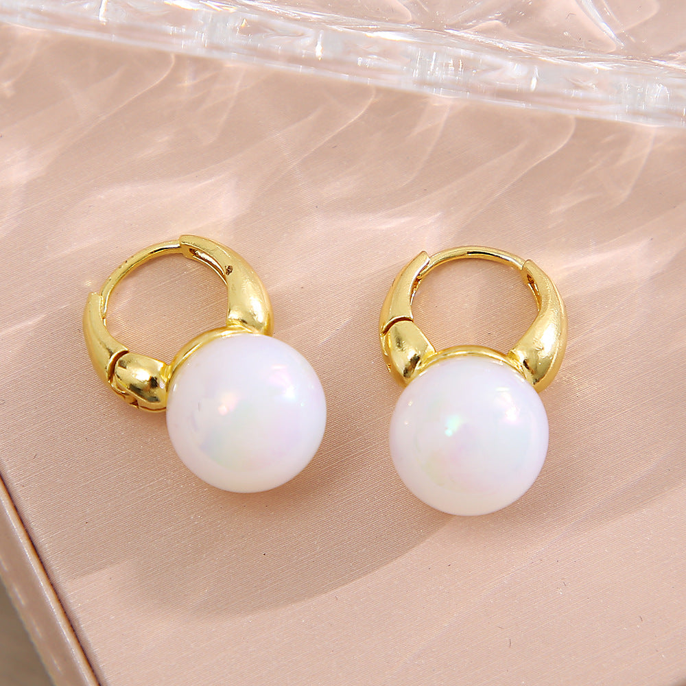 Damen Ohrstecker mit eleganter Perle und strahlenden Kristallen Shop Nory