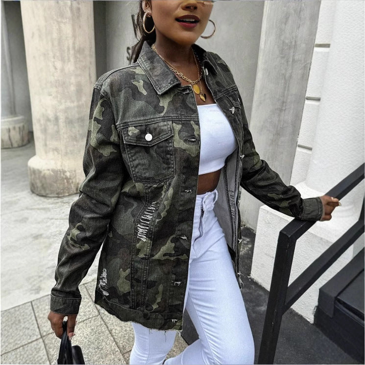 Damen Oversize Camouflage Denimjacke im verlängerten Schnitt mit ausgefranstem Saum Shop Nory
