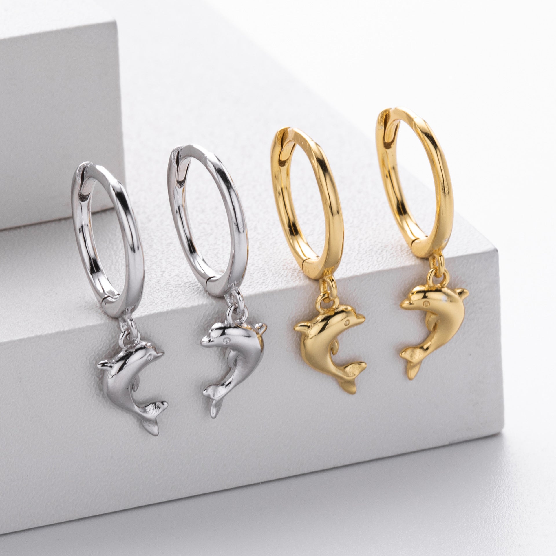 Damen Ohrhänger mit niedlichem Delfin-Anhänger aus hochwertigem 925 Sterling Silber Shop Nory