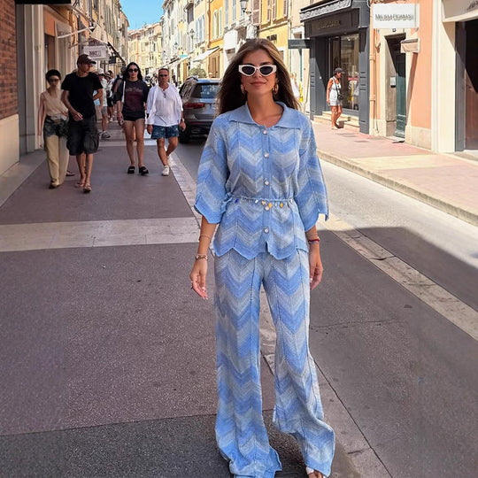 Damen Feinstrick‑Zweiteiler im Chevron‑Muster mit Hemdkragen und weitem Bein Shop Nory