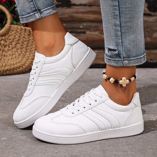 Damen Sportliche Sneakers mit modischen Designelementen