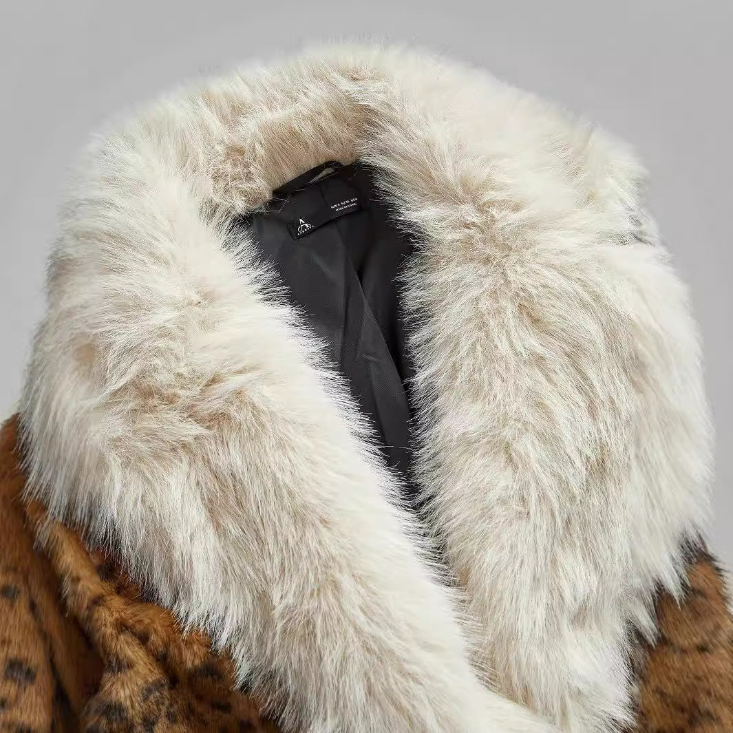 Damen Midilanger Kunstpelzmantel mit kontrastierendem Hochflor‑Schalkragen und Leopardenprint Shop Nory