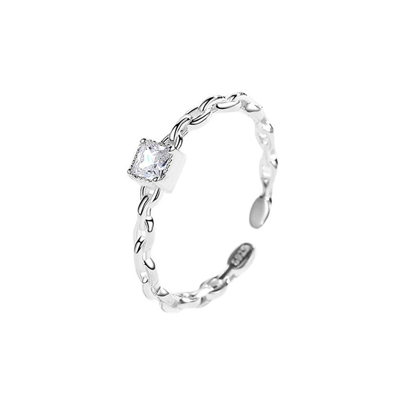 Damen Zarter Ring mit funkelndem Zirkonia und filigranem Design Shop Nory