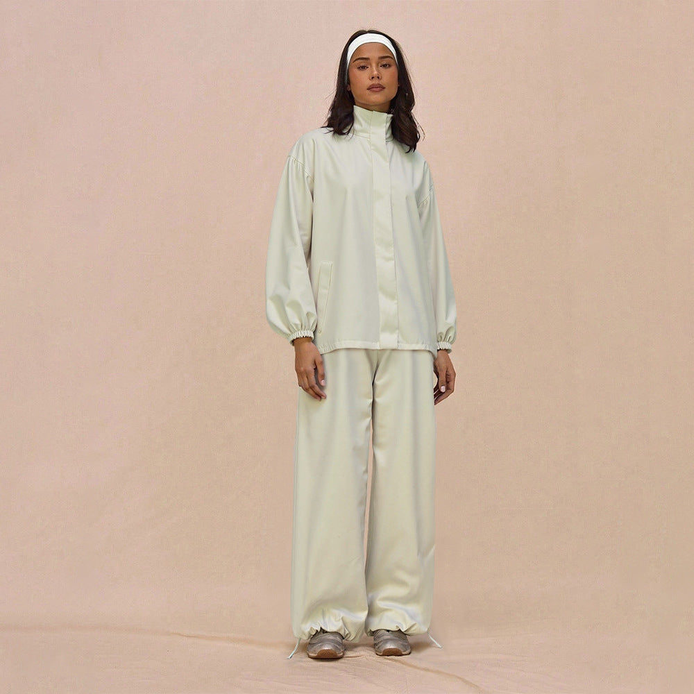 Damen Oversize-Trainingsset mit Stehkragen Ballonärmeln und weiten Kordelhosen Shop Nory
