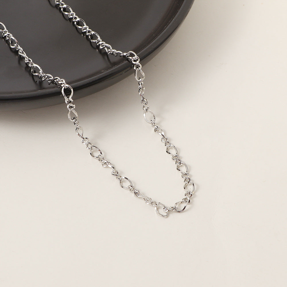 Damen exquisite Kette mit durchbrochenen Ovalringen Shop Nory