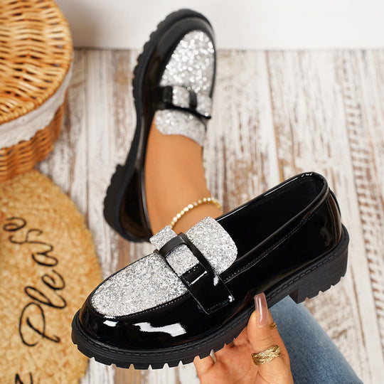 Damen Lackloafer mit glitzernder Vorderkappe, Schlupfdesign und profilierter Plateausohle Shop Nory