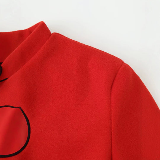Damen Taillierter Kurzmantel mit Stehkragen, herzförmigem Ausschnitt und dekorativen Kordelverschlüssen Shop Nory