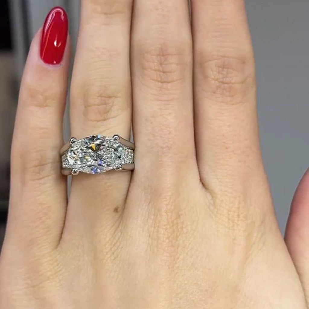 Damen Designer Ring mit funkelndem Diamanten und elegantem Zirkonia-Besatz Shop Nory