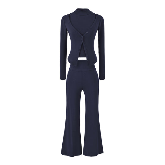 Damen Figurbetontes Layering-Set mit Rollkragen-Longsleeve und asymmetrischer Knopfjacke und ausgestellter High-Waist Hose Shop Nory