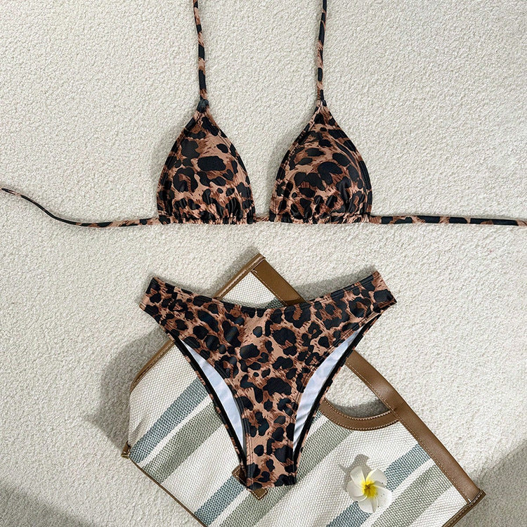Damen Triangel-Bikini mit klassischen Punkten Shopnory