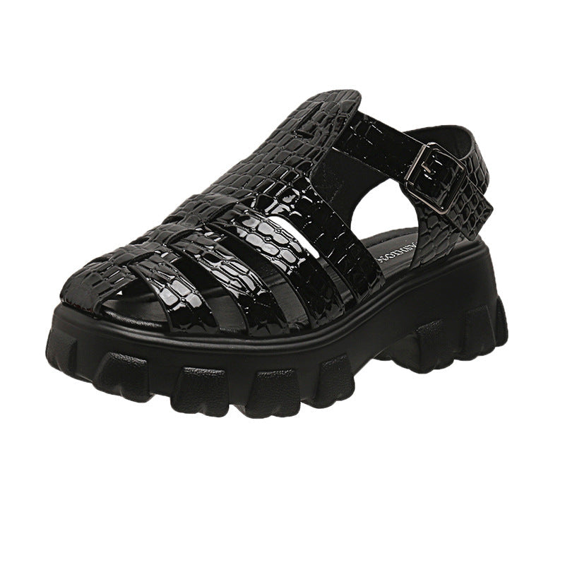 Damen Plateau-Sandalen mit trendigem Riemendesign und stabiler Gummisohle