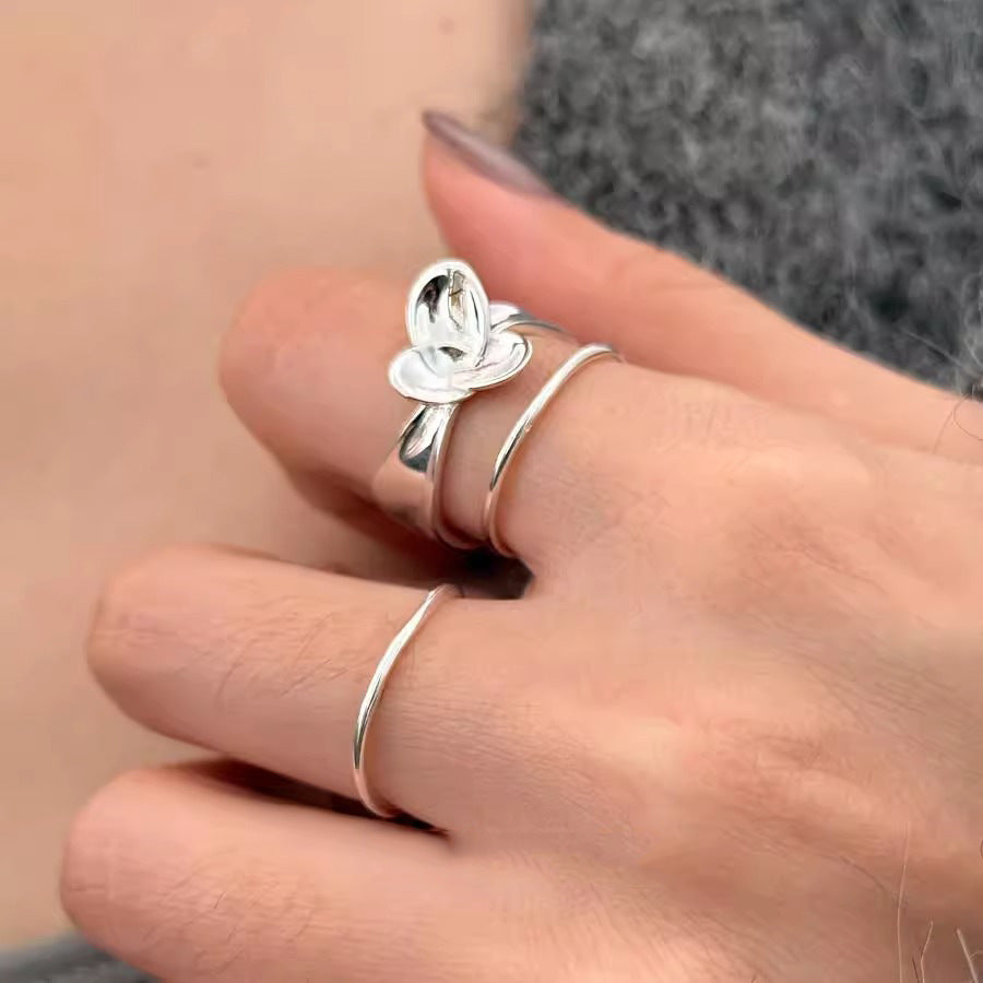 Damenring mit stilvollem Blumenmotiv Shop Nory