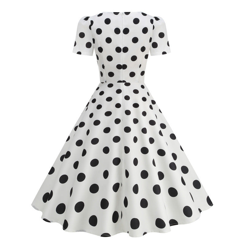 Damen Freizeitkleid mit floralem Design und schwingendem Rock