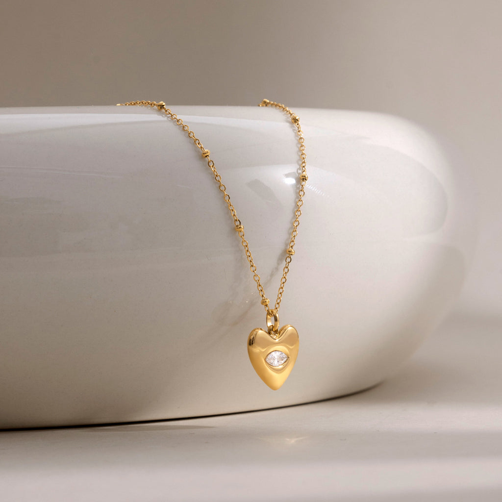Damen Halskette mit elegantem Herzanhänger und hypoallergenem Edelstahl Shop Nory