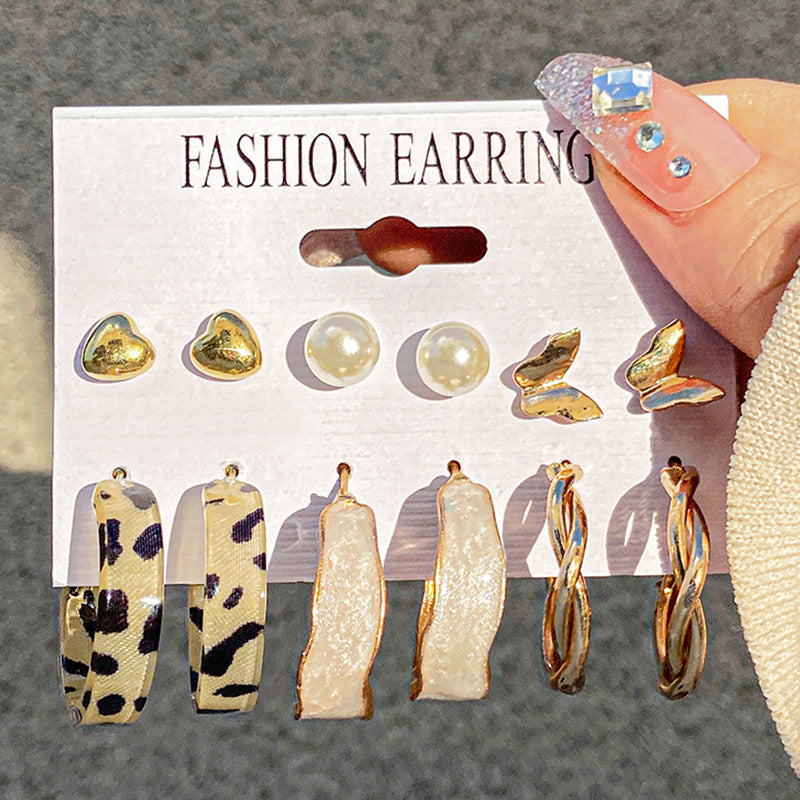 Damen Ohrringe-Set mit floralem Schmetterlings- und Herz-Design Shop Nory