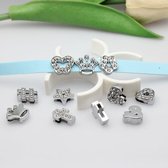 Filigraner Kreuzanhänger mit Kristallbesatz Für Armband und Kette
