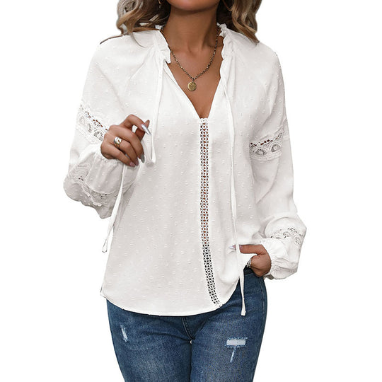 Damen Romantische V-Ausschnitt-Bluse mit Crinkle-Struktur, Spitzenbordüren und Kordelbindern Shop Nory