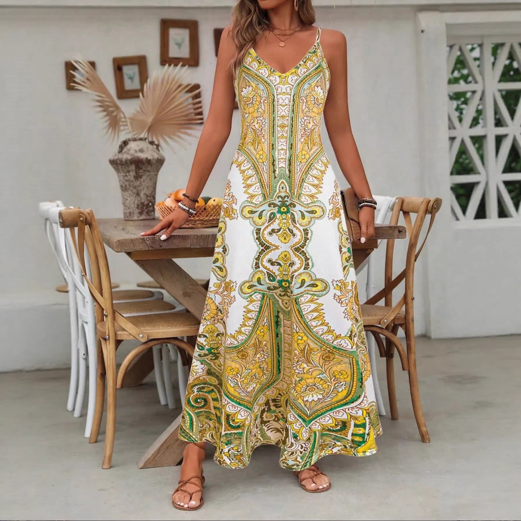 Damen Maxikleid mit elegantem Paisleymuster