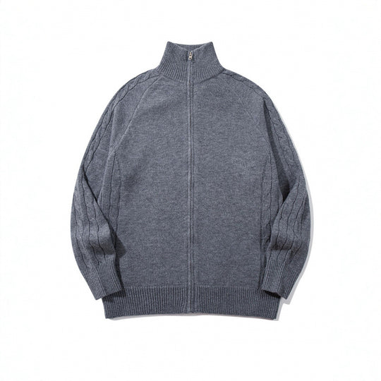 Unisex Boxy-Zip-Strickjacke mit Stehkragen, Zopfmusterärmeln und gerippten Abschlüssen Shop Nory