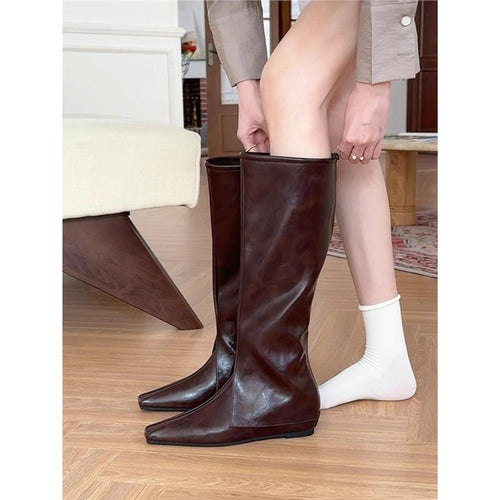 Damen Knielange Lederoptik-Stiefel mit quadratischer Zehenpartie und flacher Sohle Shop Nory