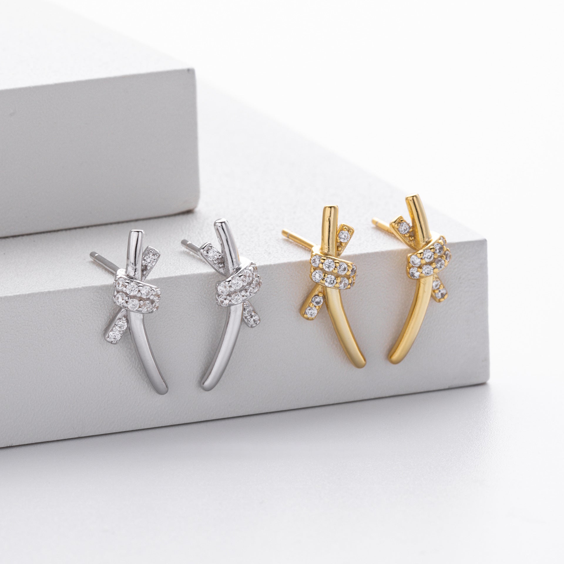Damen Ohrhänger im modernen Schleifen-Design aus hochwertigem 925 Sterling Silber Shop Nory