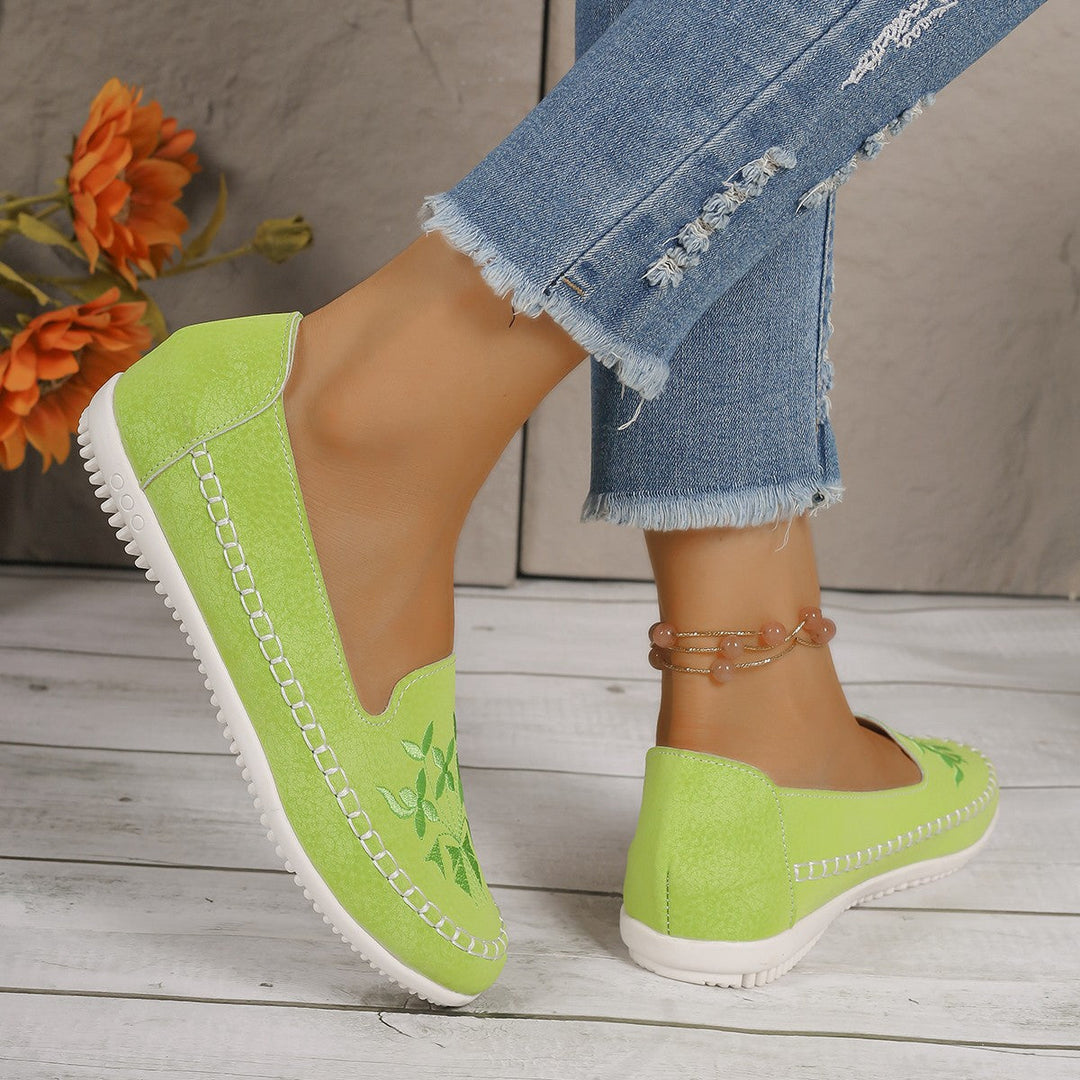 Damen Mokassins mit floralem Stickdesign und rutschfester Sohle Shopnory