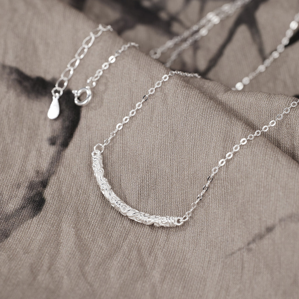 Damen stilvolle Halskette mit kunstvollem, floralem Design Shop Nory
