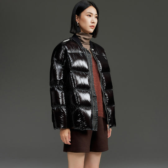Damen Kurze gestepptte Daunenjacke mit glänzender Shell und Boxy-Silhouette Shop Nory