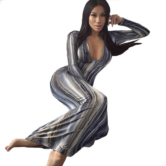 Damen Enganliegendes Maxikleid mit langen Ärmeln und abstraktem Streifenmuster Shop Nory