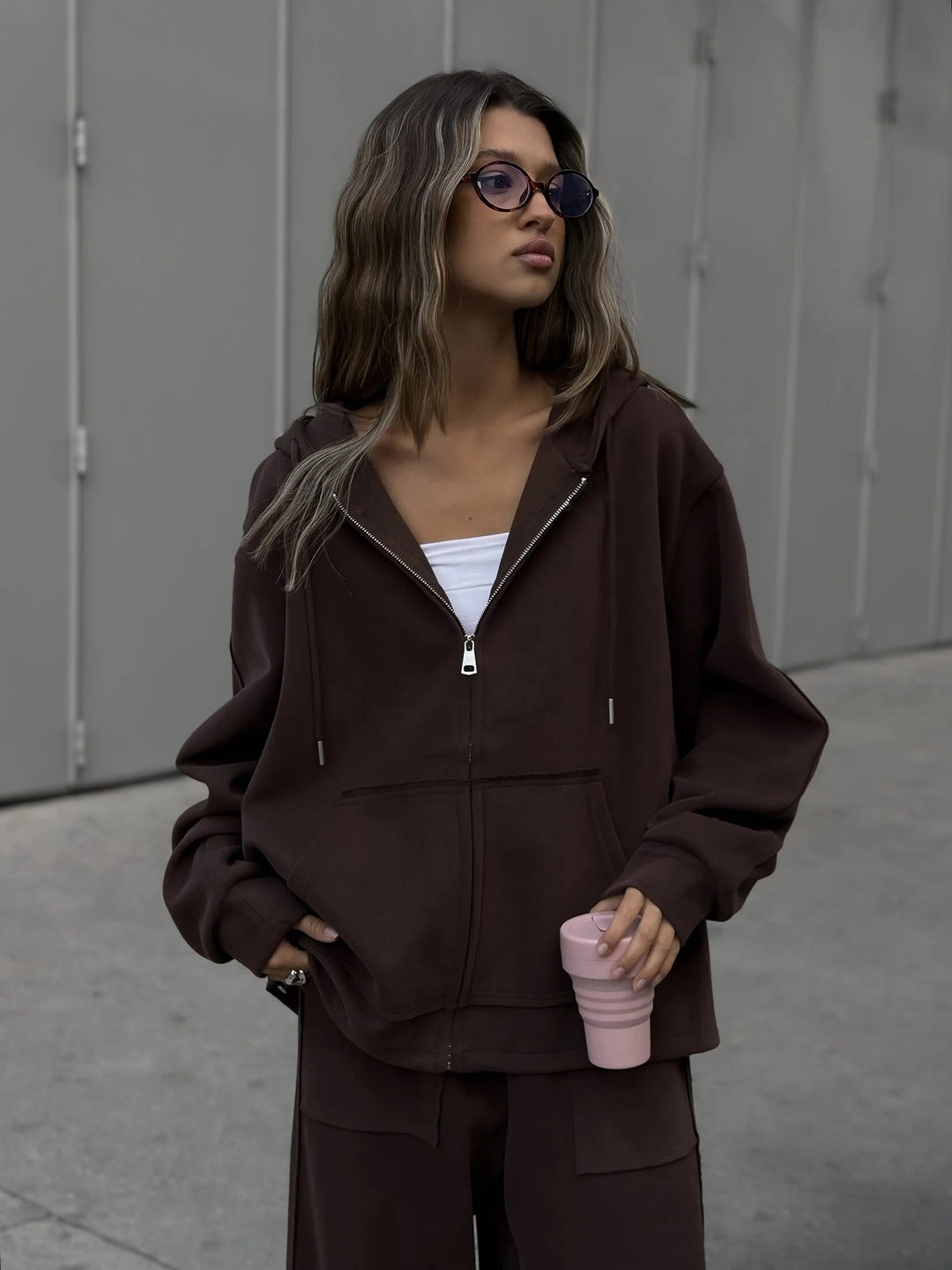 Damen oversized Kapuzenjacke mit Reißverschluss und lässiger Cargo-Loungehose Shop Nory