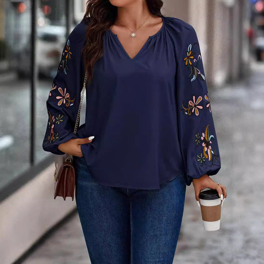 Damen Locker sitzende V-Ausschnitt Bluse mit floraler Stickerei an Ballonärmeln Shop Nory