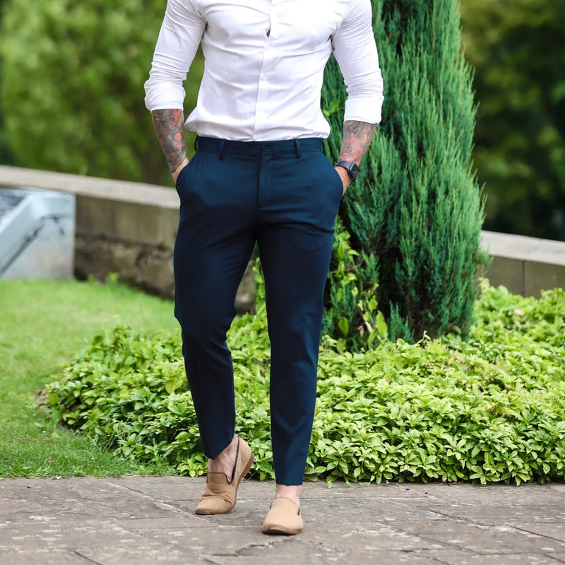 Herren Slim-Fit Chinohose mit modernem Design und elastischem Bund