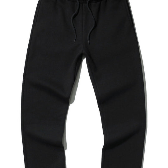 Unisex moderne Relax-Jogginghose mit elastischem Kordelbund, seitlichen Eingrifftaschen und schmal zulaufendem Bein Shop Nory