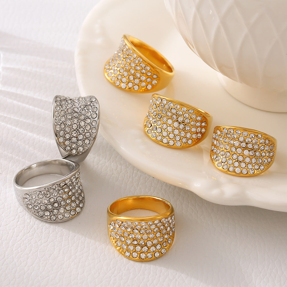 Damenring aus Titanstahl mit tschechischen Diamanten Shop Nory