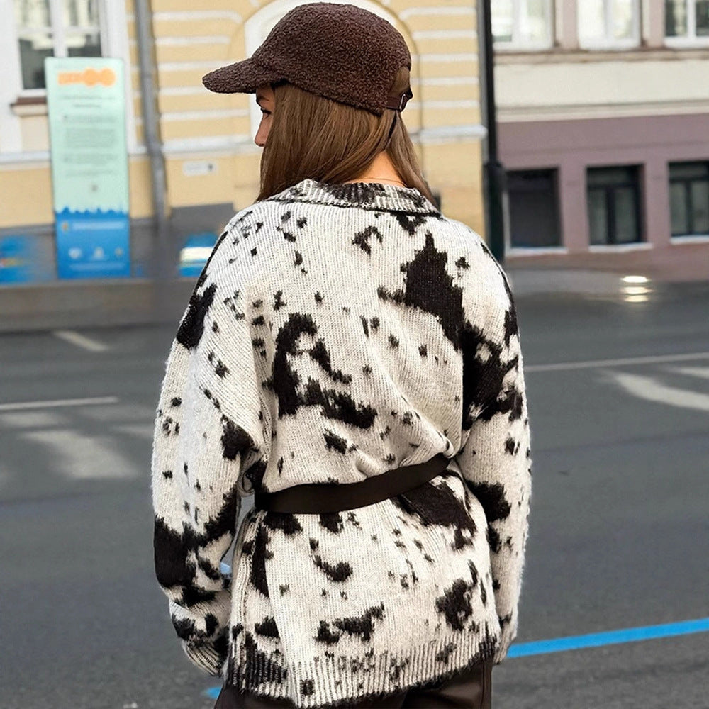 Damen Oversize Strickcardigan mit Batikmuster, V-Ausschnitt und Knopfleiste Shop Nory