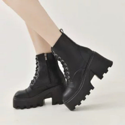 Damen Chunky Stiefel mit modischen Schnallen und robustem Plateau-Heel