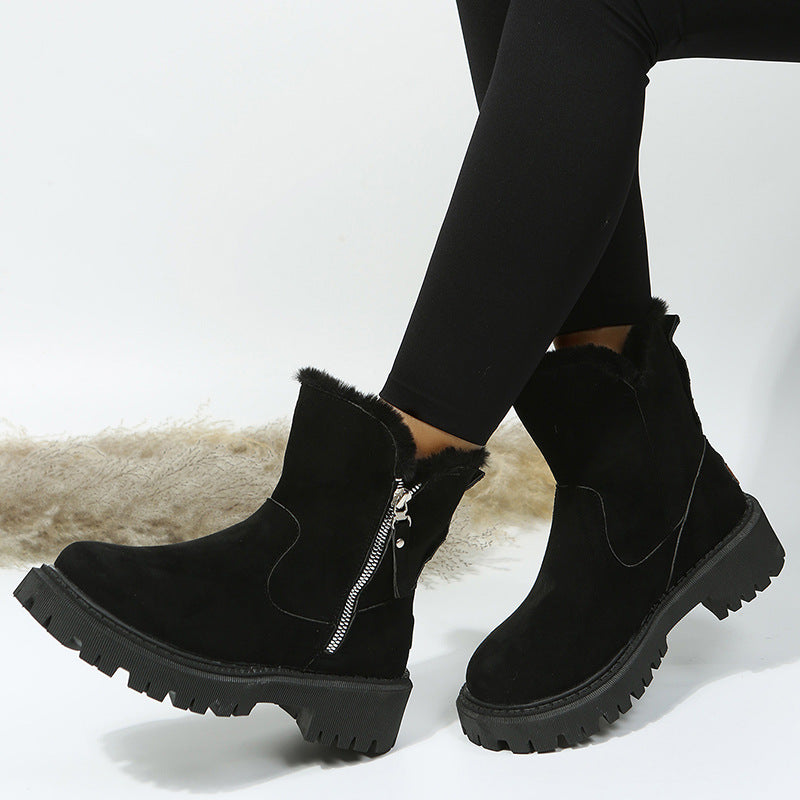 Damen Kurzschaft-Stiefelette mit Teddy‑Umschlag, Veloursoptik und Chunky‑Lug‑Sohle Shop Nory