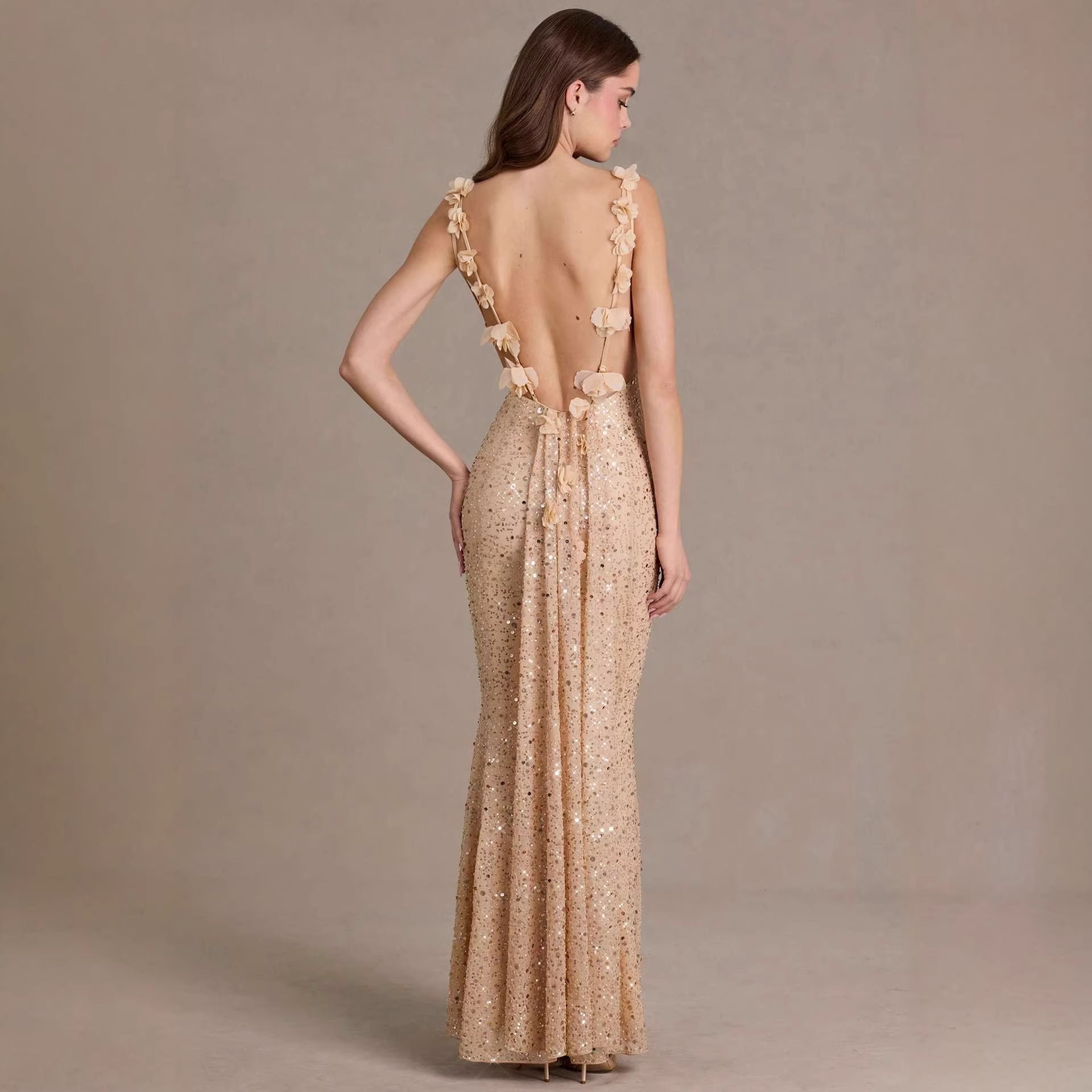 Damen elegantes Pailletten-Maxi-Kleid mit schickem Wasserfallausschnitt und figurbetonter Silhouette Shopnory