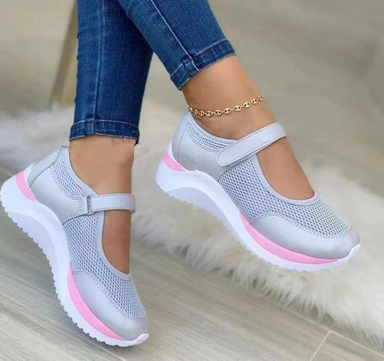 Damen Atmungsaktive Mary-Jane Sneaker mit Klettverschluss und Keilsohle Shop Nory