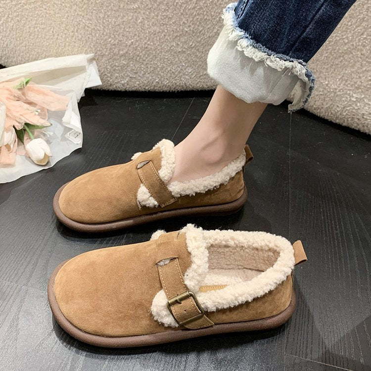Damen Gefütterte Wildleder‑Optik Hausschuhe-Mules mit Teddyfutter und verstellbarem Riemen Shop Nory