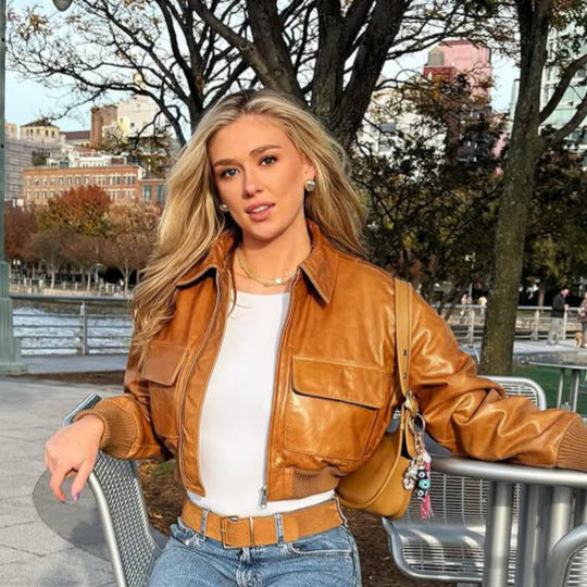 Damen Kurze Lederoptik-Blousonjacke mit großen Pattentaschen und geripptem Bund Shop Nory
