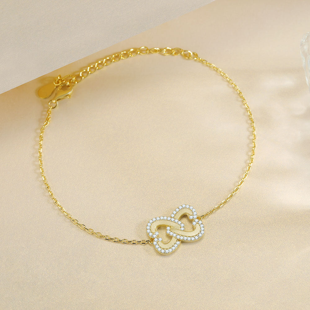 Damen Herz-Ring mit funkelnden Zirkonia und goldener Fassung Shop Nory