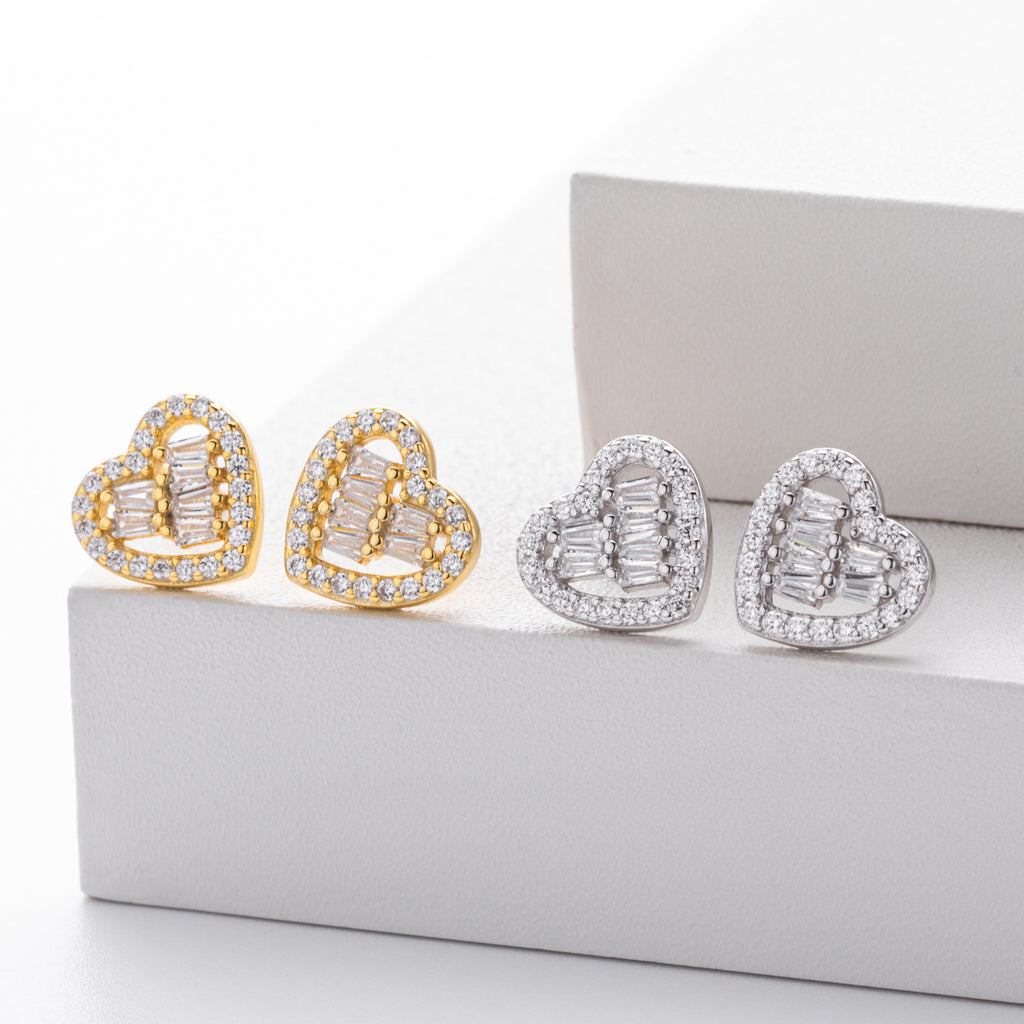 Damen Ohrstecker im romantischen Herzdesign mit funkelnden Zirkonia und 925 Sterling Silber Shop Nory