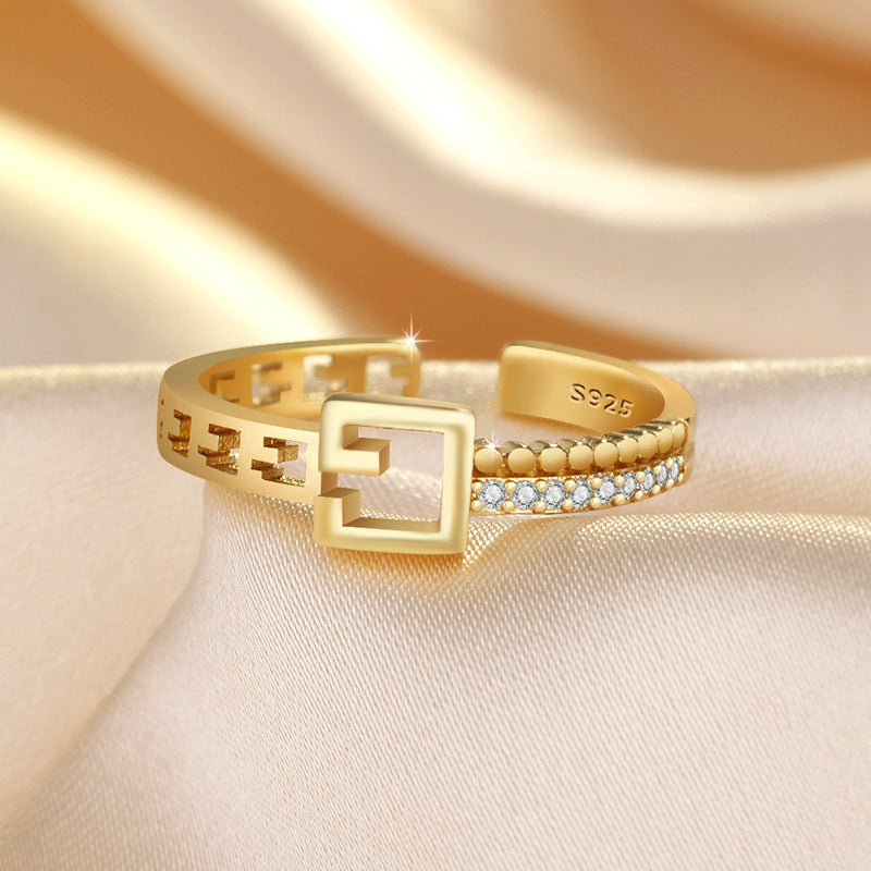 Damen Offener Ring mit kunstvollem geometrischem Design und funkelnden Zirkonia Shop Nory