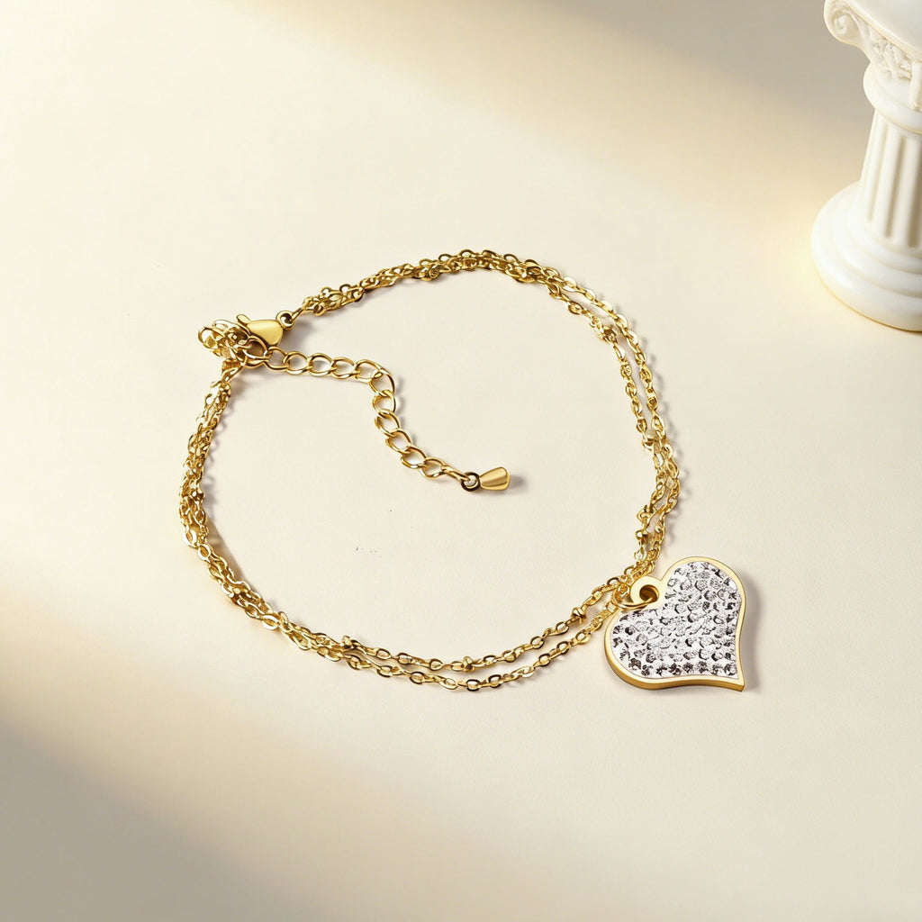 Damen Armband mit herzförmigem Anhänger aus 14K goldplattiertem Edelstahl Shop Nory