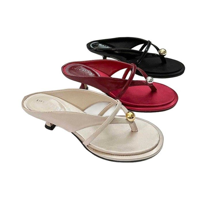 Damen Elegante Mule‑Sandalette mit Zehenring, filigranen Riemchen und sculpted Kitten‑Absatz Shop Nory