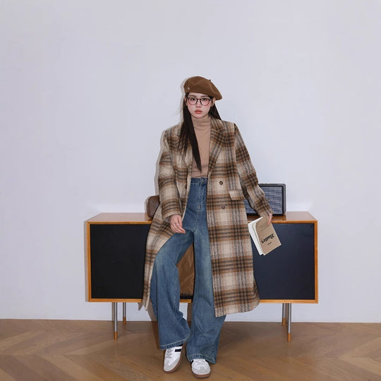 Damen Karierter Bouclé-Blazer mit Reverskragen und aufgesetzten Taschen Shop Nory